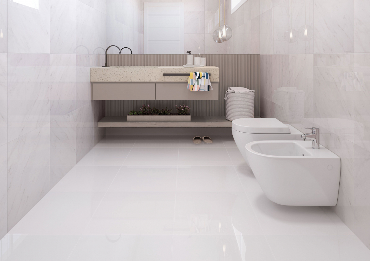 Banheiro moderno e luxuoso com revestimento para banheiro em cerâmica clara, destacando a elegância e a qualidade. Banheiro moderno e luxuoso com revestimento para banheiro em cerâmica clara, destacando a elegância e a qualidade.