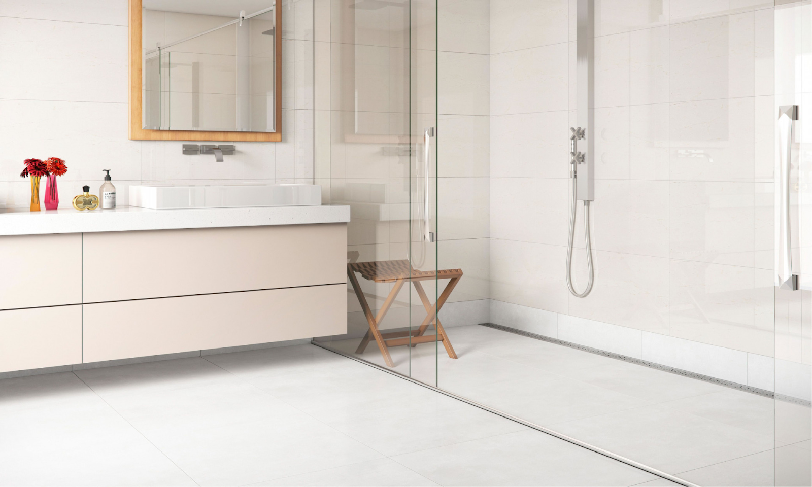 Banheiro moderno e minimalista com revestimento para banheiro em porcelanato branco, box de vidro e ralo linear. Banheiro moderno e minimalista com revestimento para banheiro em porcelanato branco, box de vidro e ralo linear.