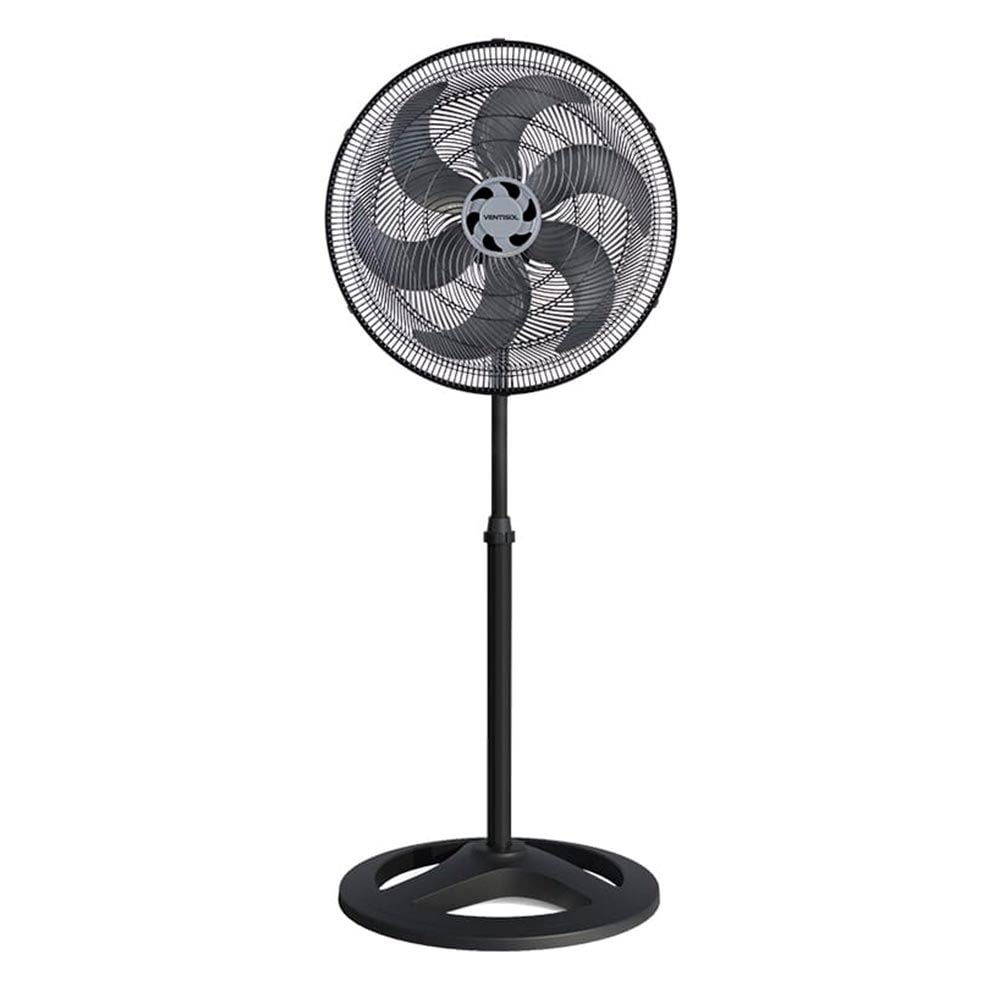 ventilador de coluna preto com cinco pás curvas, grade protetora circular, haste ajustável e uma base redonda. O ventilador está isolado em um fundo branco.
